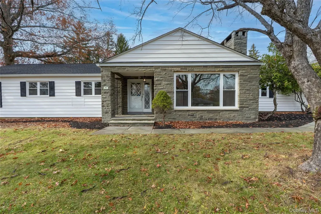 9 Randall Heights Middletown NY 10940