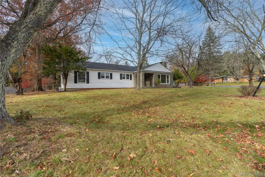 9 Randall Heights Middletown NY 10940