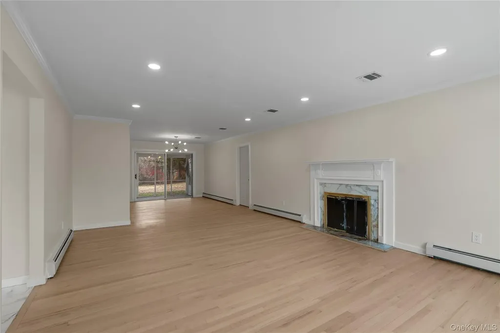 9 Randall Heights Middletown NY 10940