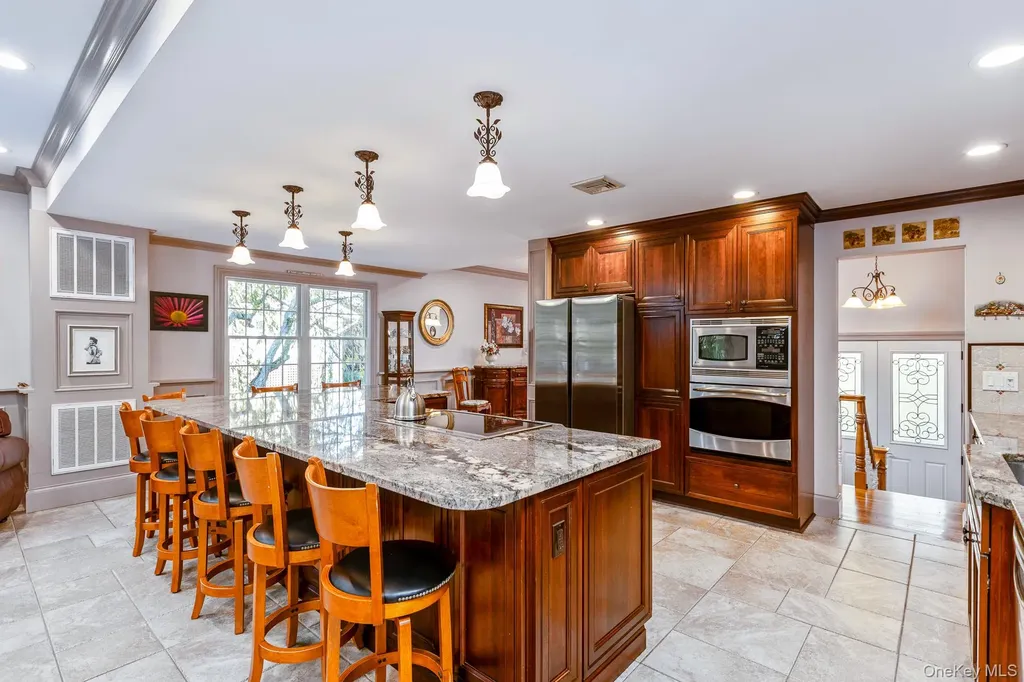 190 Northern Boulevard Saint James NY 11780