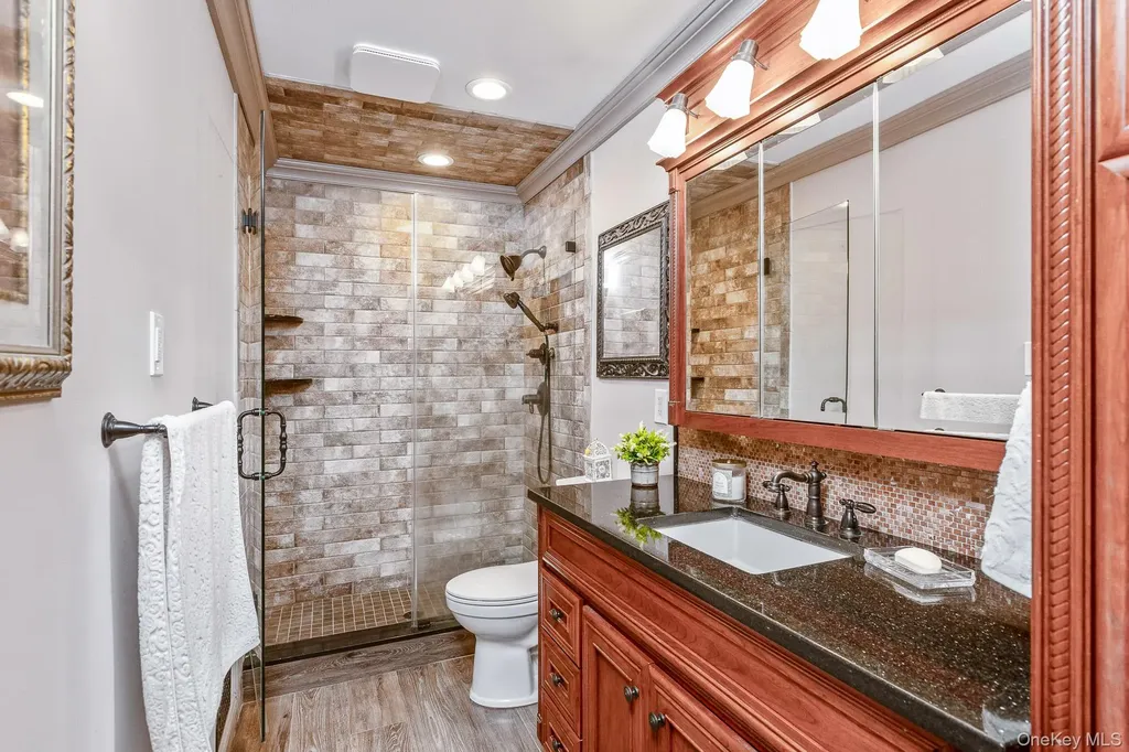 190 Northern Boulevard Saint James NY 11780