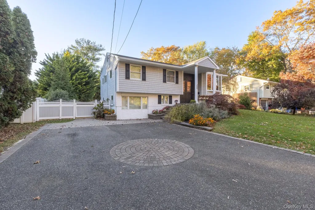 190 Northern Boulevard Saint James NY 11780