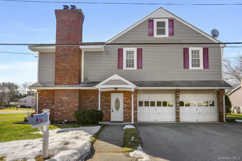 15 Milano Drive Poughkeepsie NY 12603