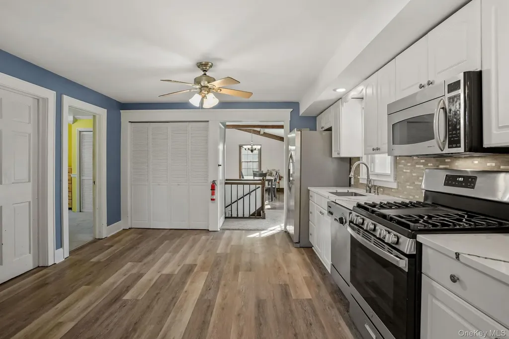15 Milano Drive Poughkeepsie NY 12603
