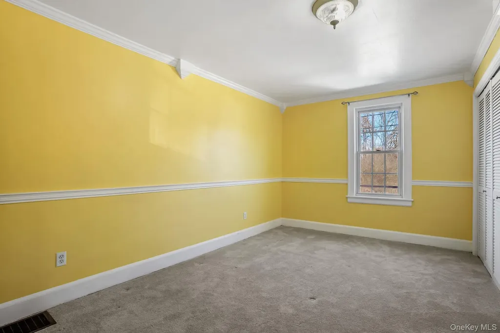 15 Milano Drive Poughkeepsie NY 12603