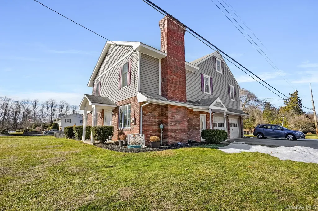 15 Milano Drive Poughkeepsie NY 12603