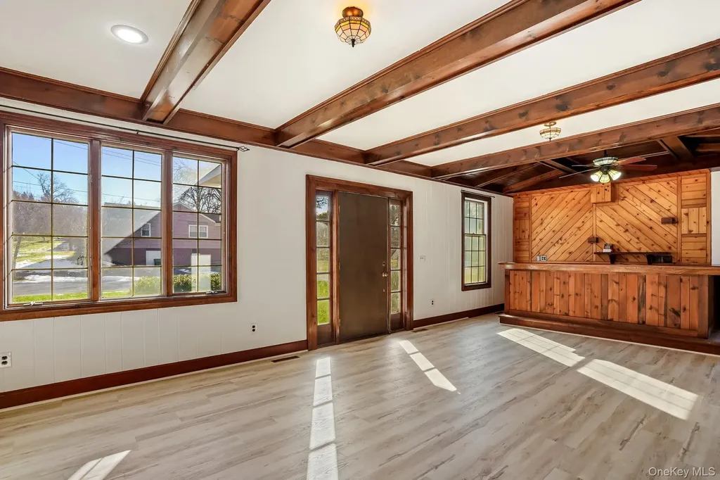 15 Milano Drive Poughkeepsie NY 12603