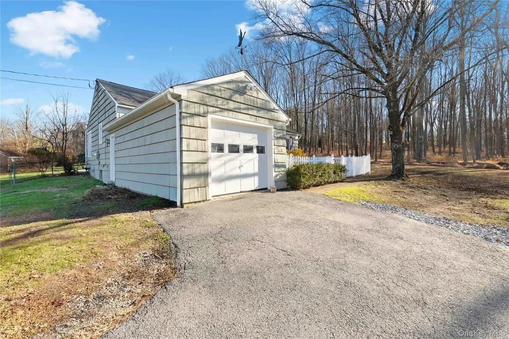 2 Brick Hill Road Somers NY 10589