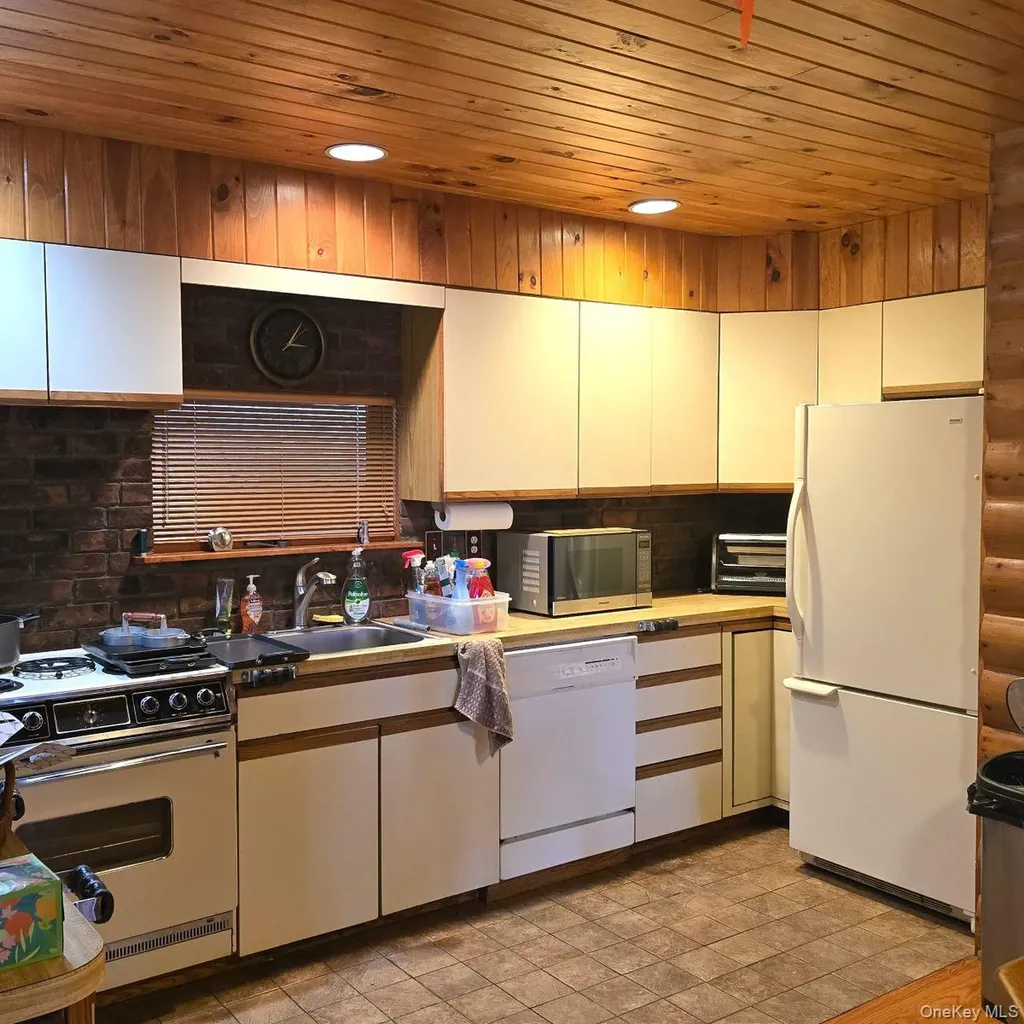 14 Lena Road Monticello NY 12777