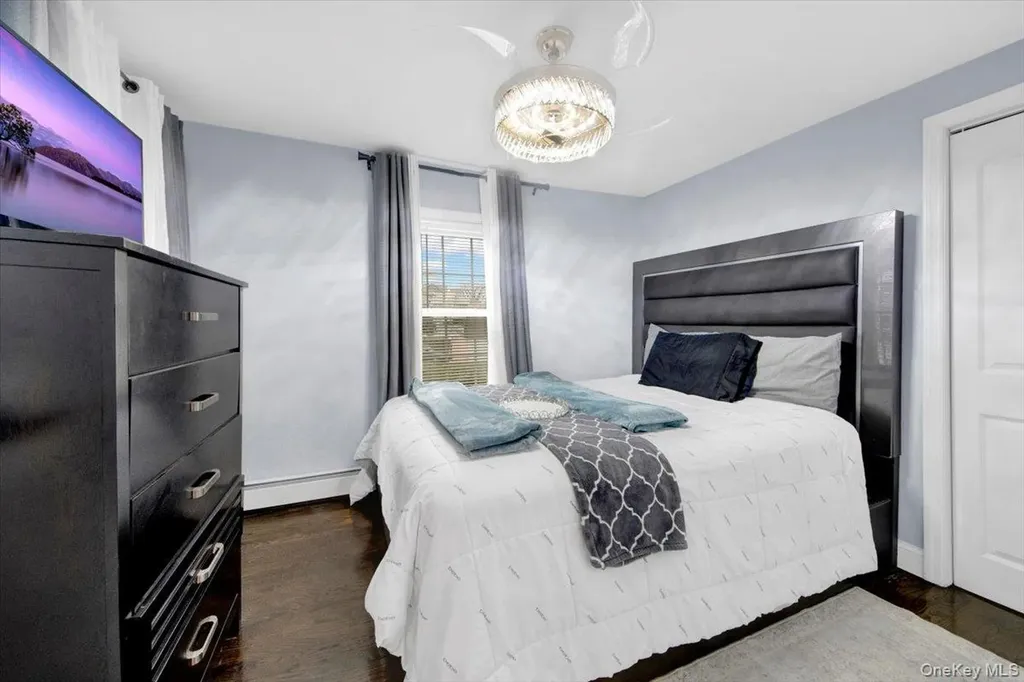 75 W Kingsbridge Road Mount Vernon NY 10550
