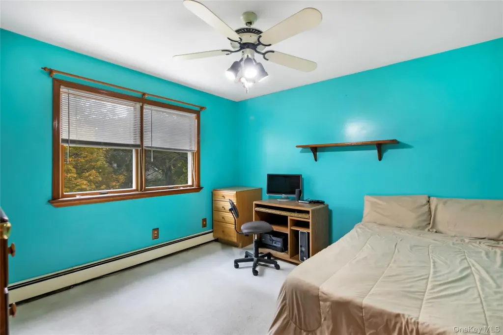 19 Hawthorne Street Mastic NY 11950