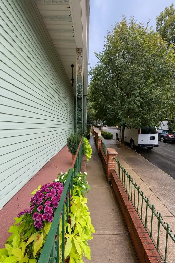 8552 79th Street Woodhaven NY 11421