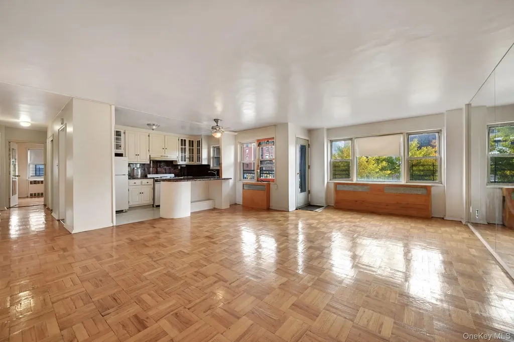 3131 Grand Concourse Bronx NY 10468