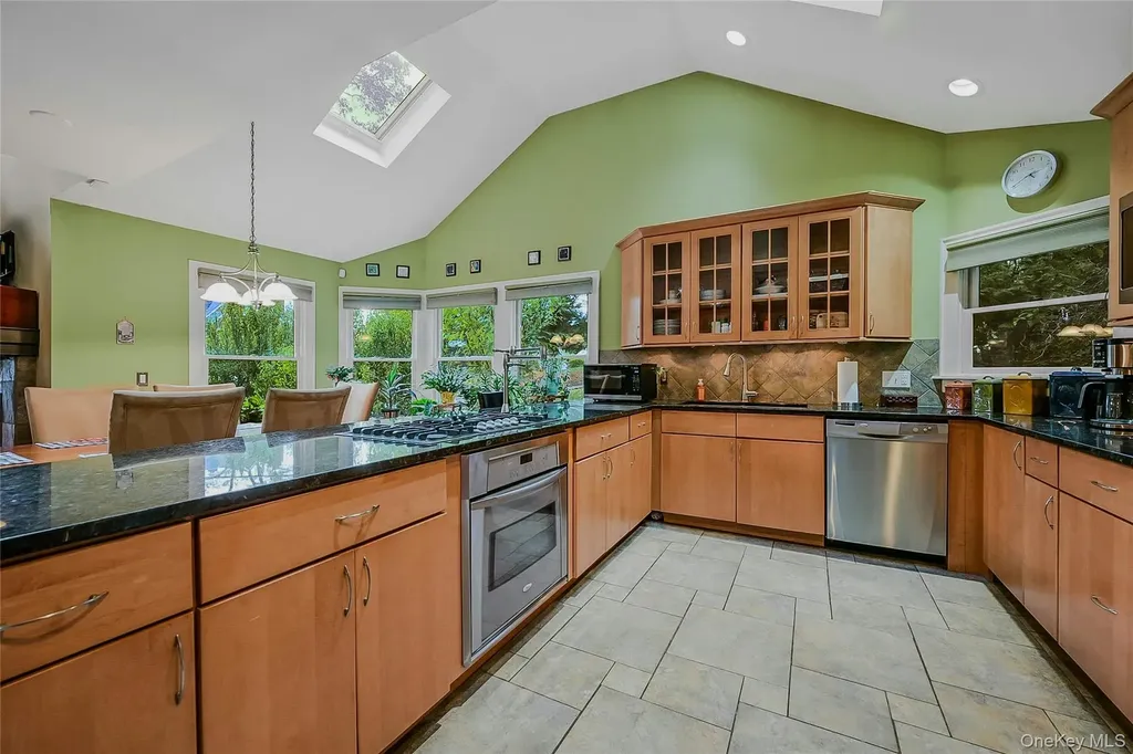8 Margaret Avenue Nesconset NY 11767