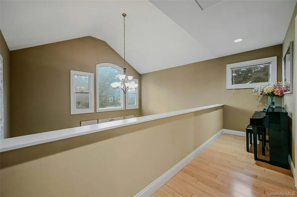 8 Margaret Avenue Nesconset NY 11767