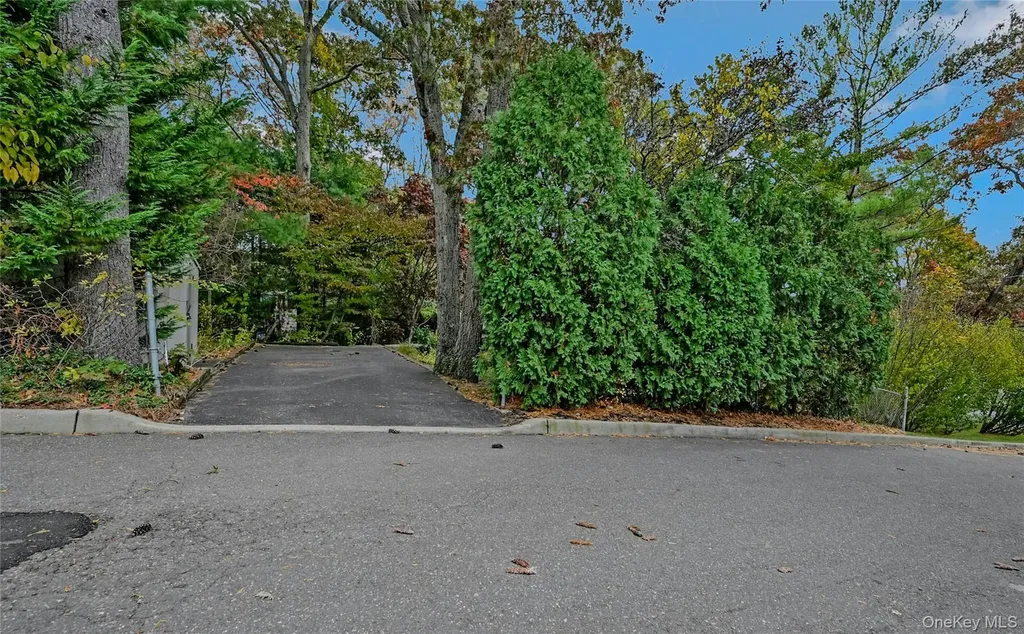 8 Margaret Avenue Nesconset NY 11767