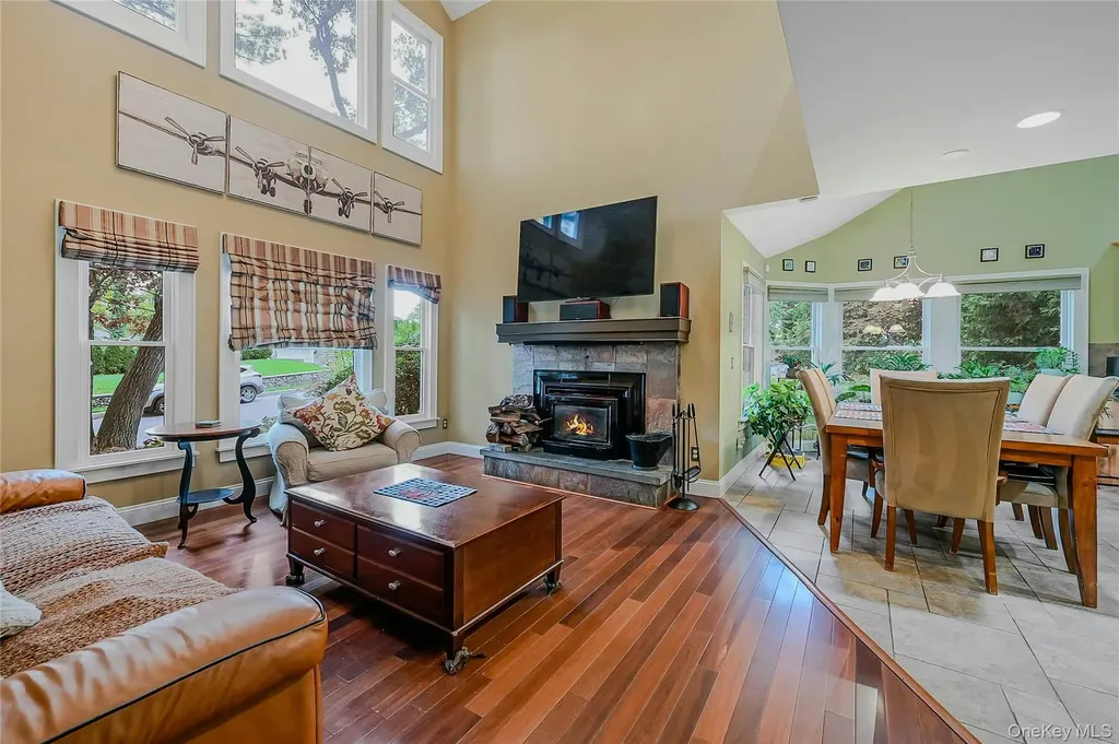 8 Margaret Avenue Nesconset NY 11767