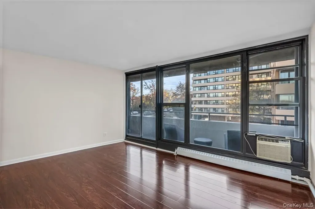 168-11 12th Avenue Beechhurst NY 11357