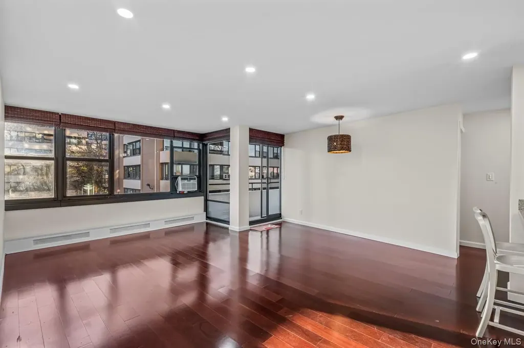 168-11 12th Avenue Beechhurst NY 11357