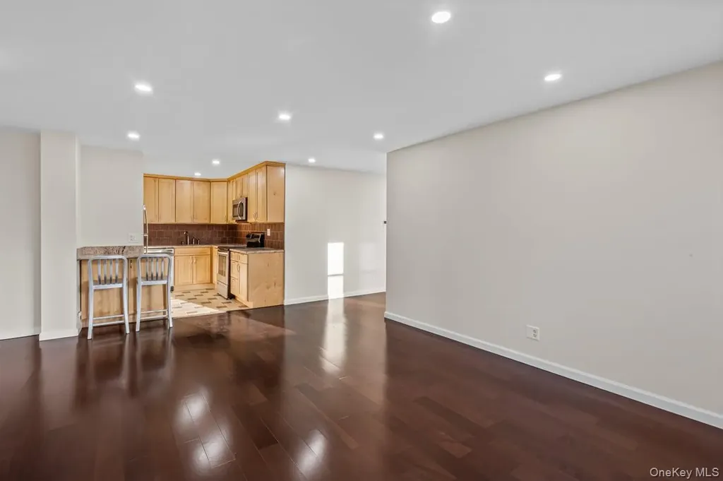 168-11 12th Avenue Beechhurst NY 11357