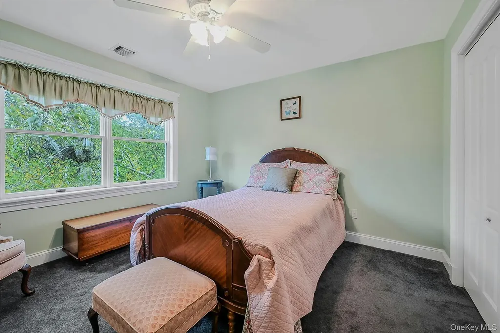 815 Uhl Lane Orient NY 11957