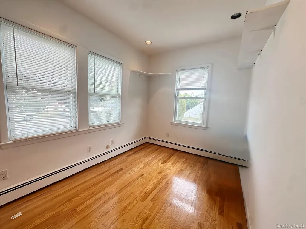 518 Lindell Boulevard Long Beach NY 11561