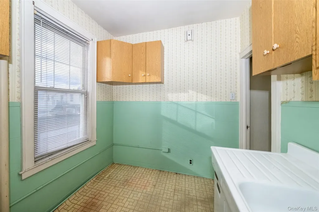 285 Logan Avenue Bronx NY 10465