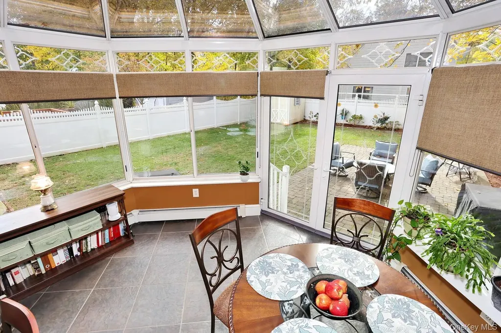 81 E Maple Avenue Suffern NY 10901