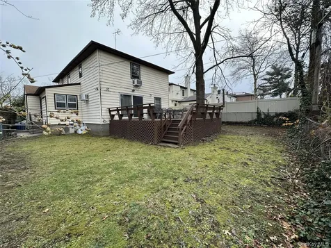 7906 214th Street Bayside NY 11364