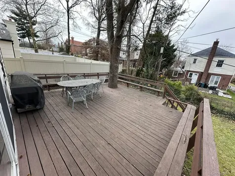 7906 214th Street Bayside NY 11364