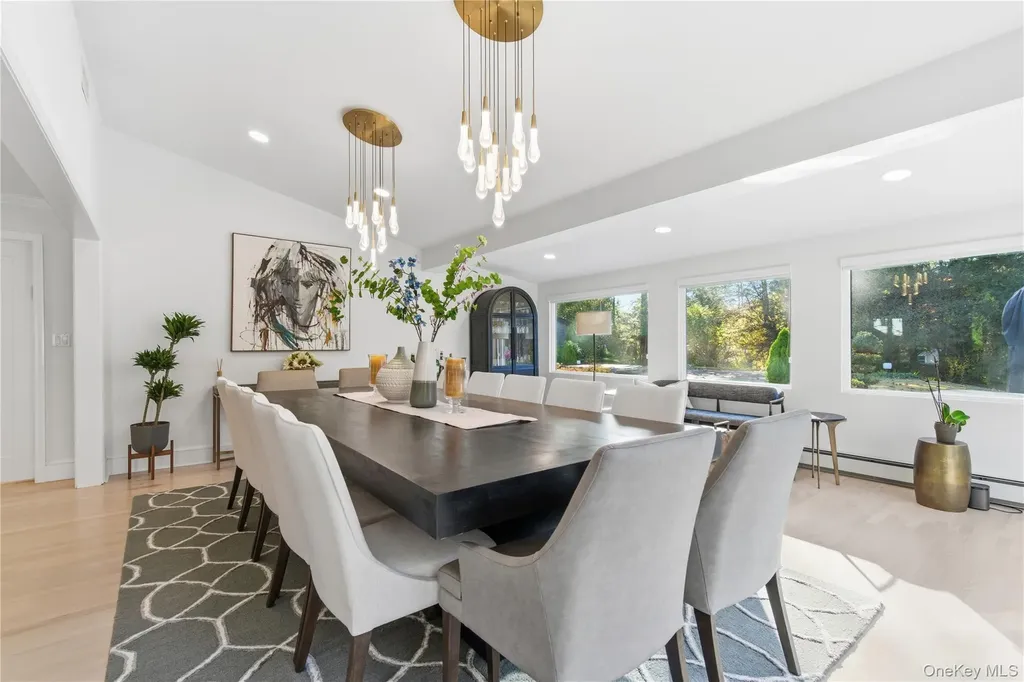 108 Bacon Road Old Westbury NY 11568