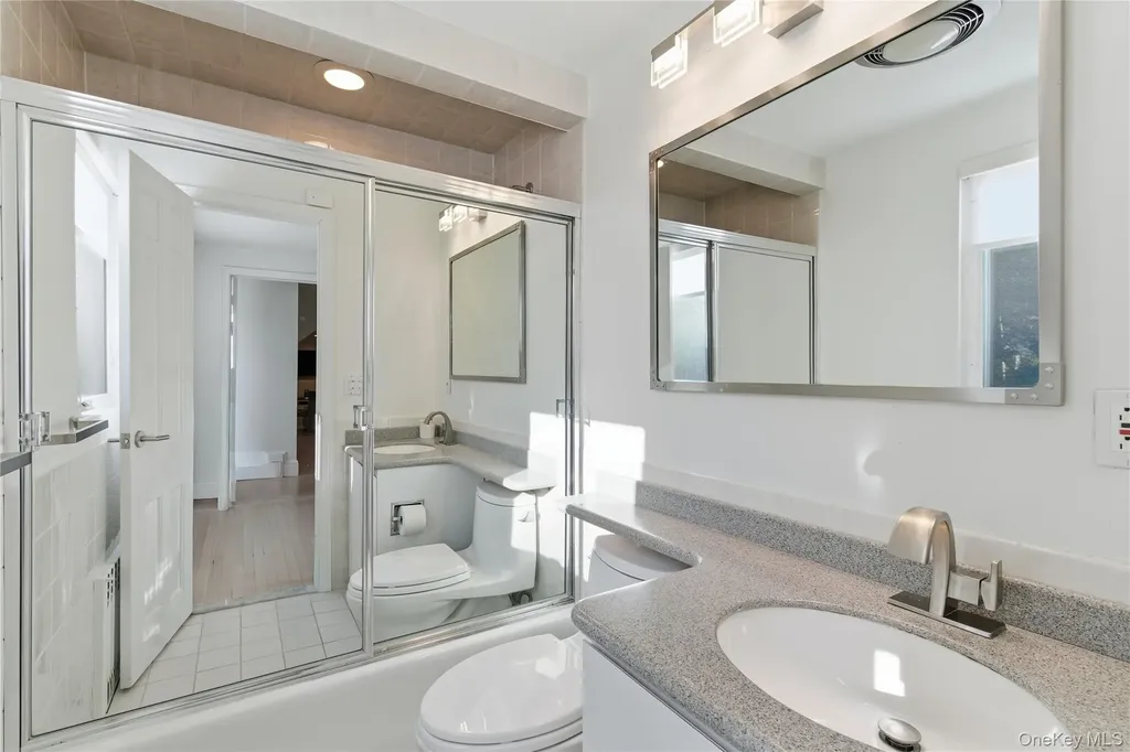 108 Bacon Road Old Westbury NY 11568