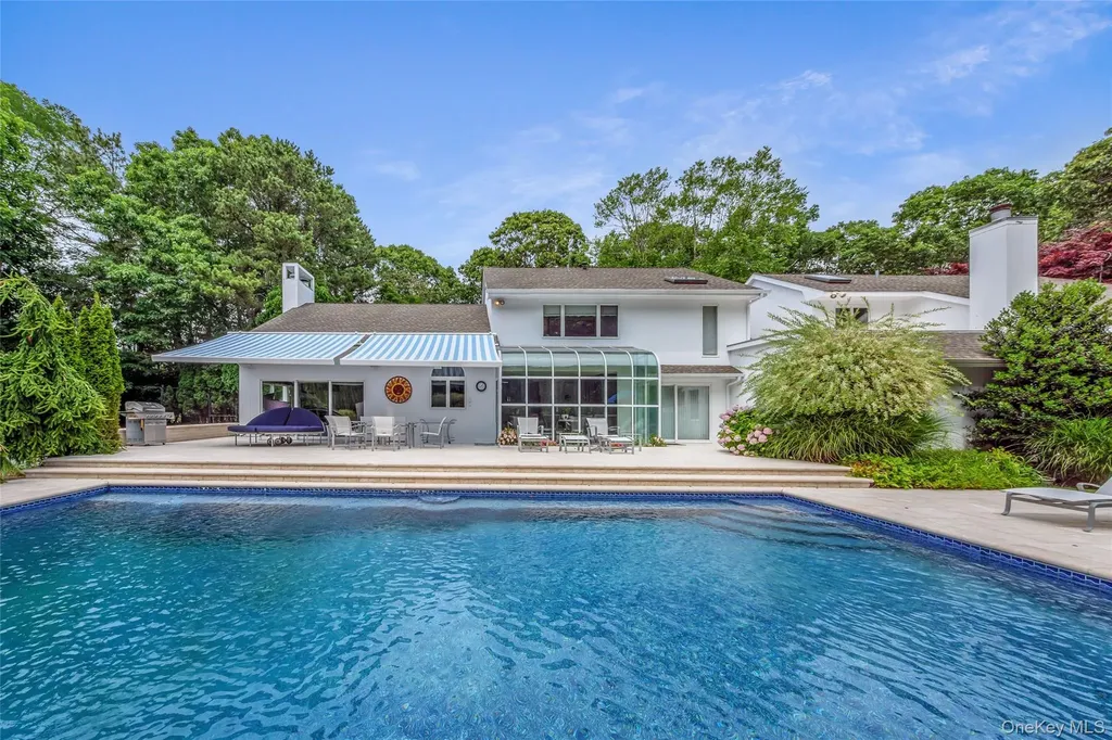 9 Plume Grass Way Westhampton NY 11977