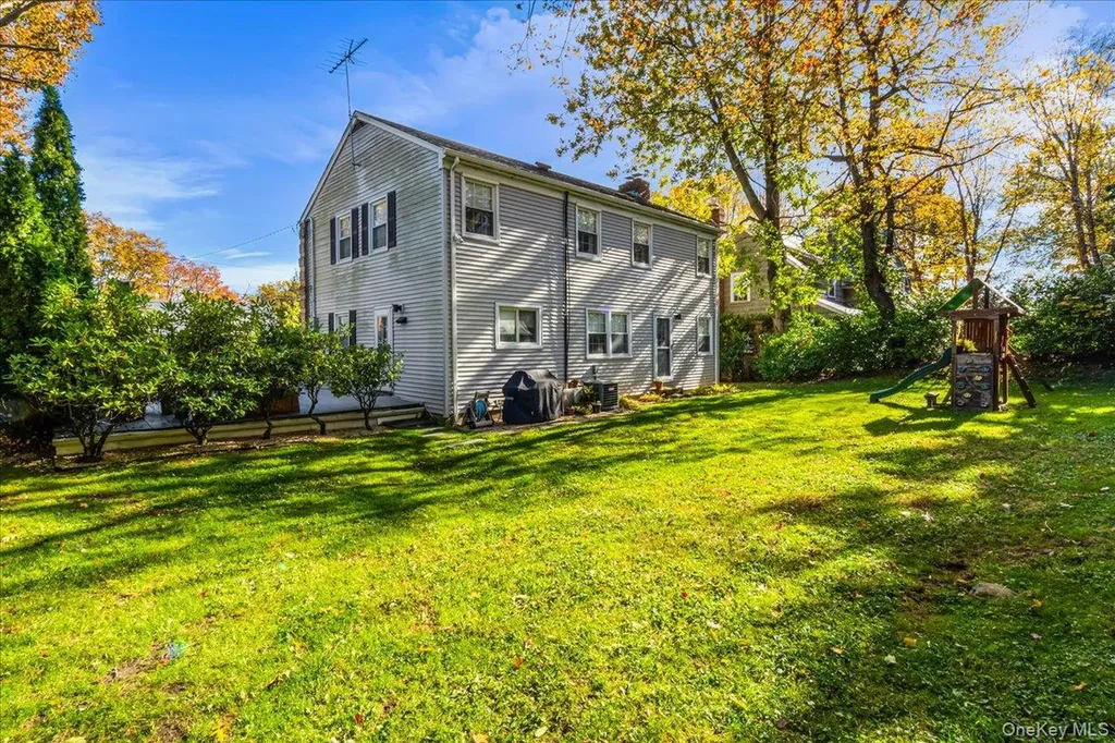 53 Stuart Place Manhasset NY 11030