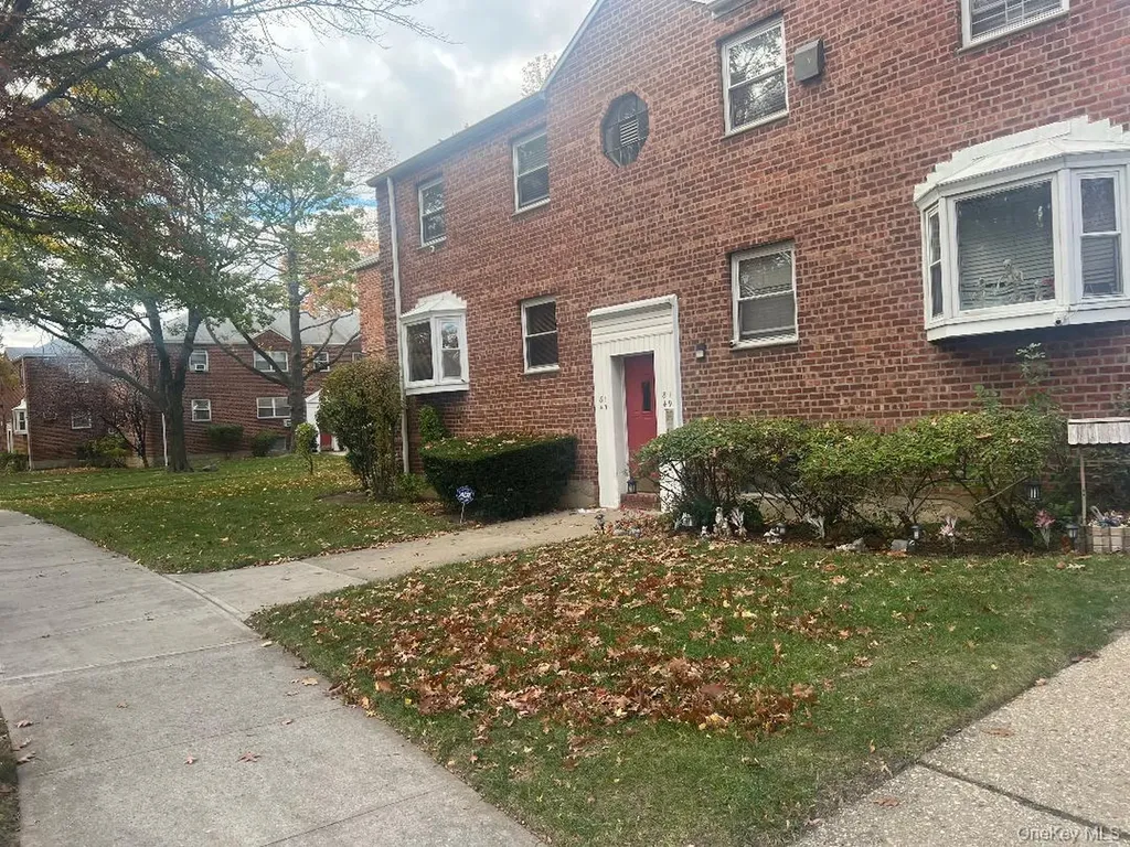 81-49 156 Avenue Howard Beach NY 11414