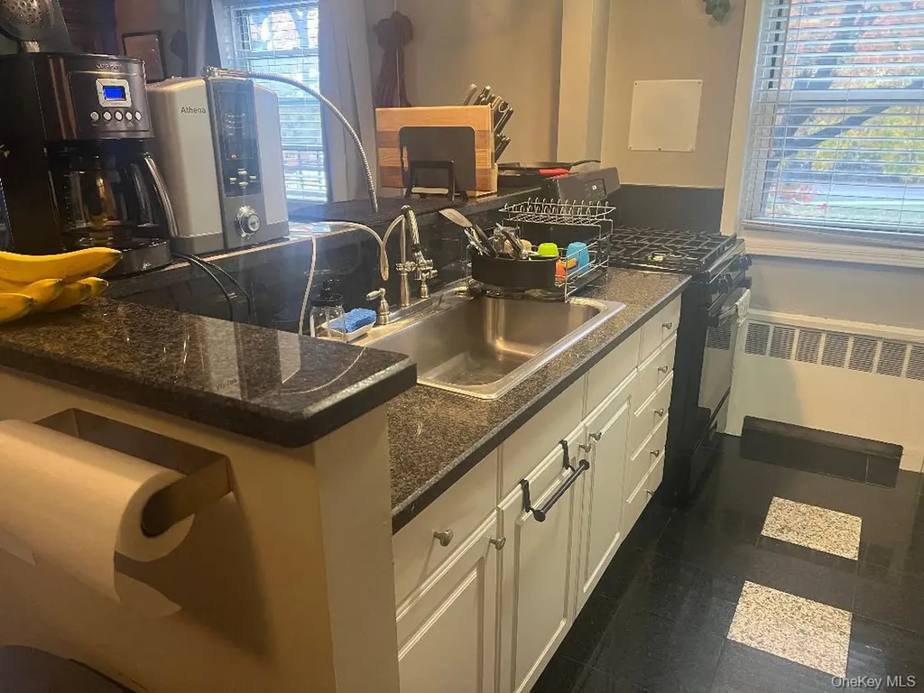81-49 156 Avenue Howard Beach NY 11414