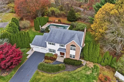 48 Windcrest Drive Manorville NY 11949