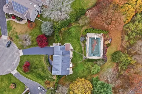 48 Windcrest Drive Manorville NY 11949