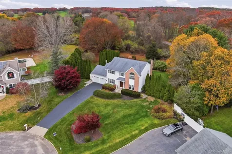 48 Windcrest Drive Manorville NY 11949