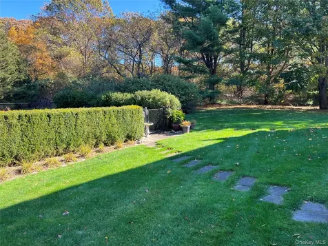 48 Windcrest Drive Manorville NY 11949