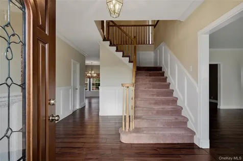 48 Windcrest Drive Manorville NY 11949