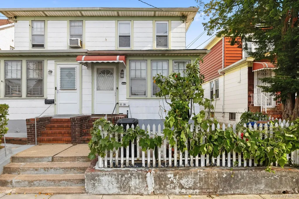 5739 134th Street Flushing NY 11355