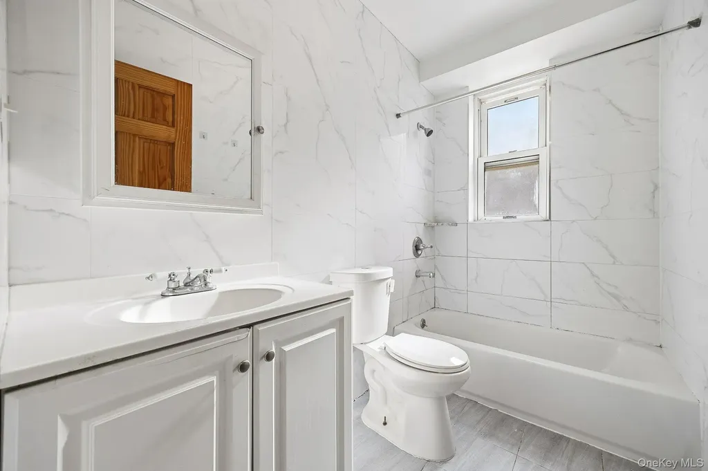 5739 134th Street Flushing NY 11355