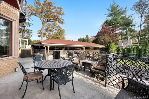 181-30 Tudor Road Jamaica Estates NY 11432