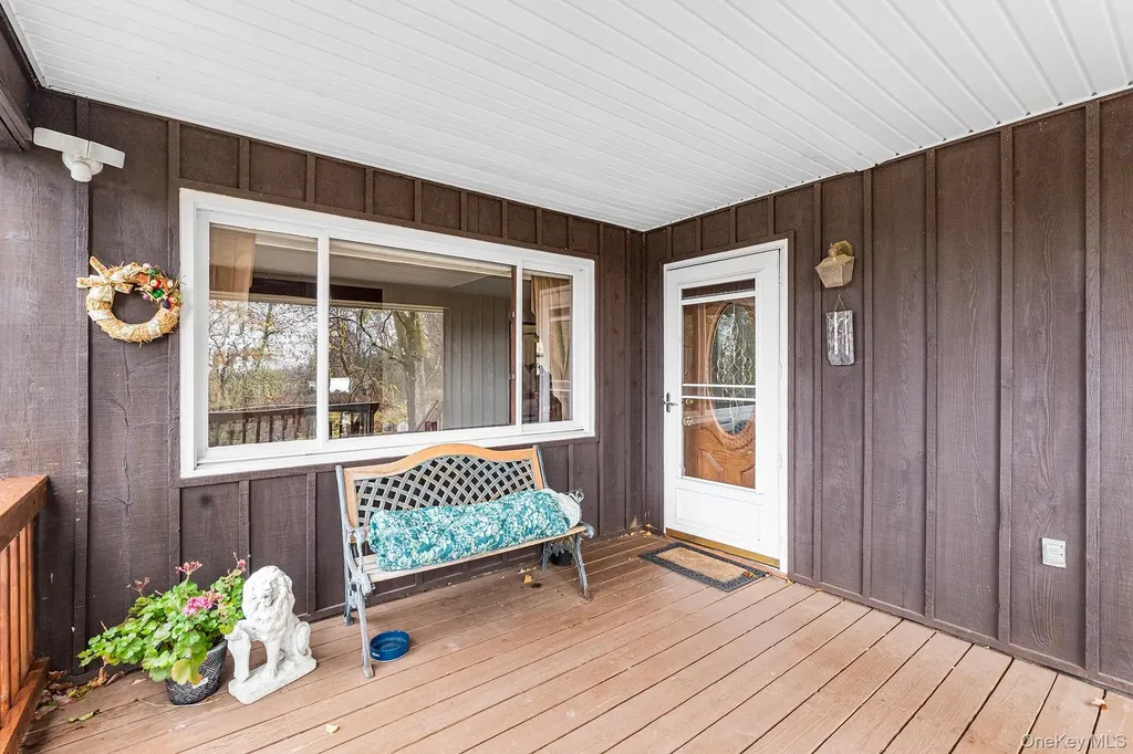 12 Cedar Lane Poughquag NY 12570