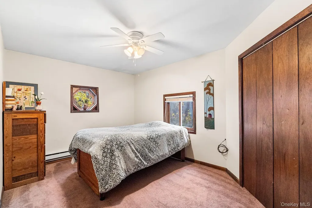 12 Cedar Lane Poughquag NY 12570
