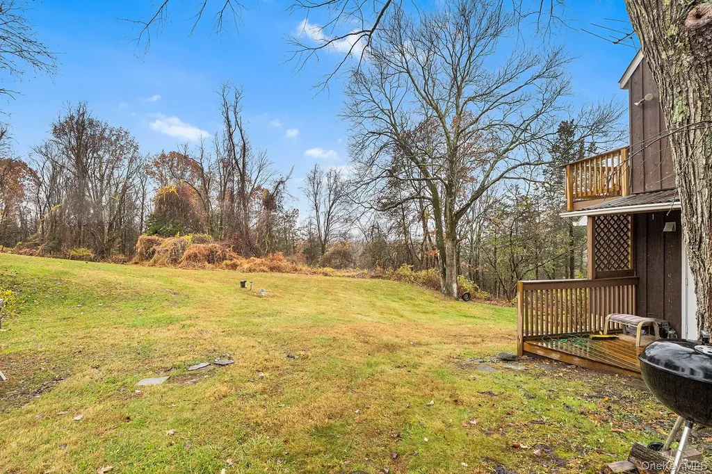 12 Cedar Lane Poughquag NY 12570