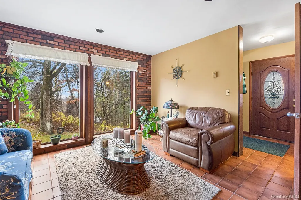 12 Cedar Lane Poughquag NY 12570