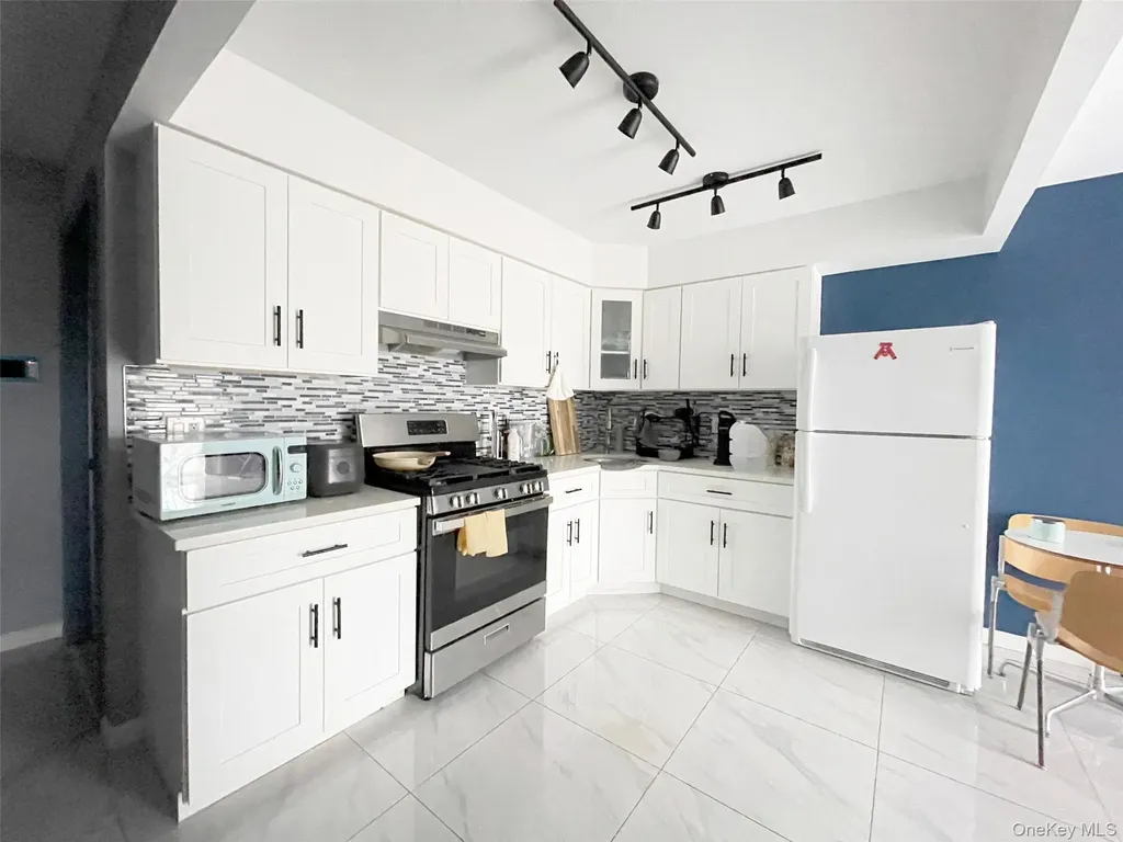 132-16 Maple Avenue Flushing NY 11355