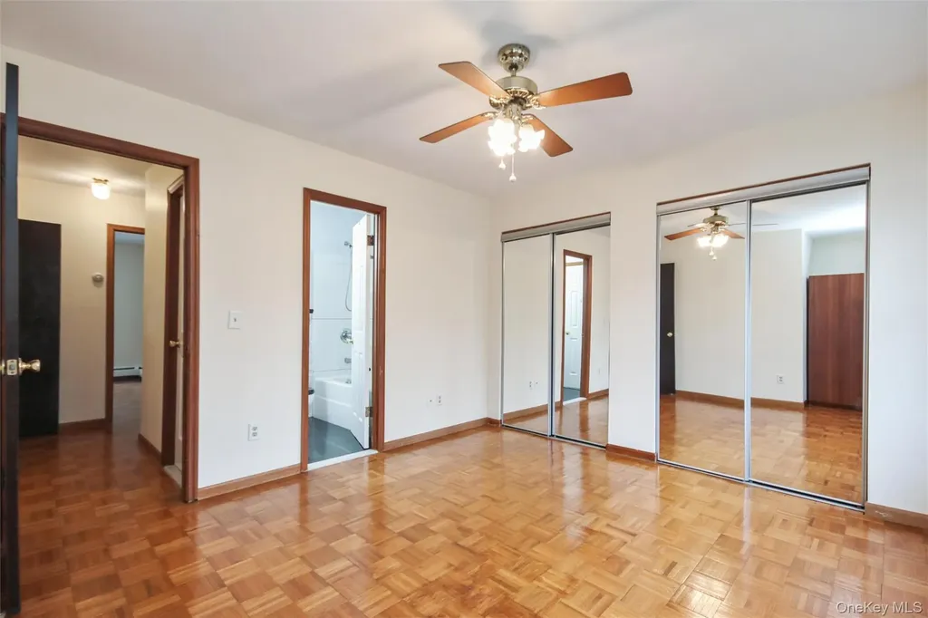 24 Greenhouse Lane Poughkeepsie NY 12603